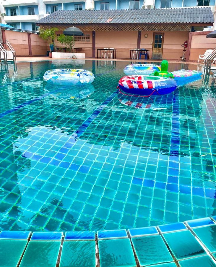 מלון Hotel Pattaya Beach פאטאיה