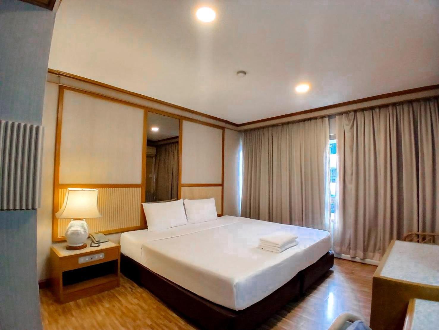 מלון Hotel Pattaya Beach 2*